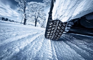 Uporaba zimske opreme na vozilima obvezna od 15. studenog do 15. travnja